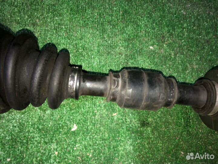 Привод передний правый Nissan Primera P11 SR20DE