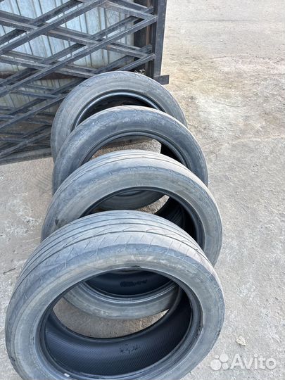 Yokohama Advan Fleva V701 205/55 R17