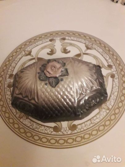 Шкатулки для украшений