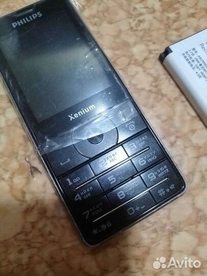Телефон Philips X1560