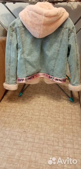 Джинсовая куртка с мехом