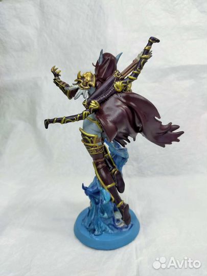 Фигурка Леди Сильвана Ветрокрылая WoW