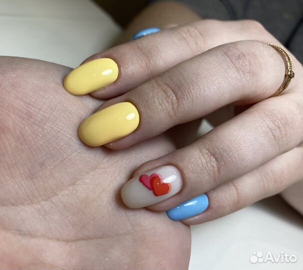 Мастер маникюра