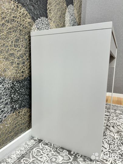 Письменный стол для школьника