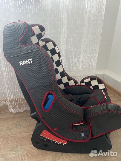 Детское автокресло