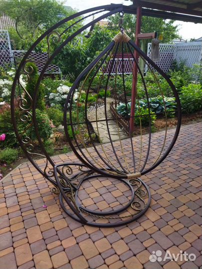 Садовая качеля кокон,кованая