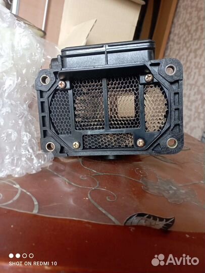 Датчик расходомер воздуха 3,5 3.0 pojero