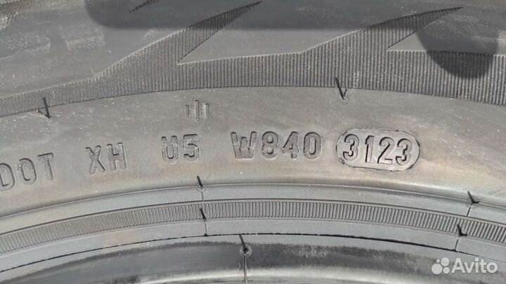 Pirelli Formula Ice 225/55 R18