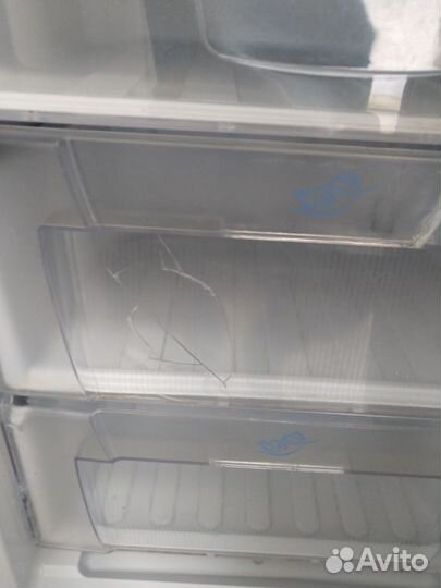 Холодильник indesit