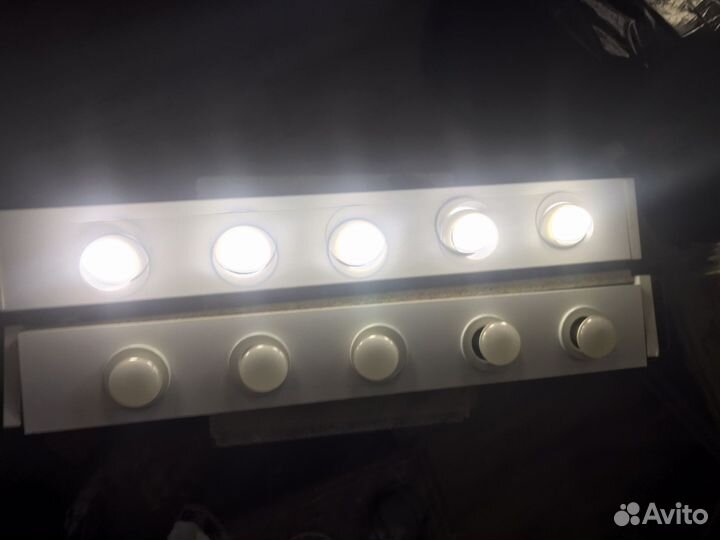 Подсветка для зеркала