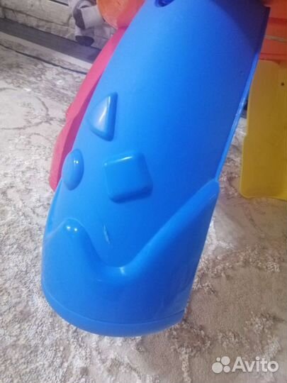 Развивающий столик жирафики