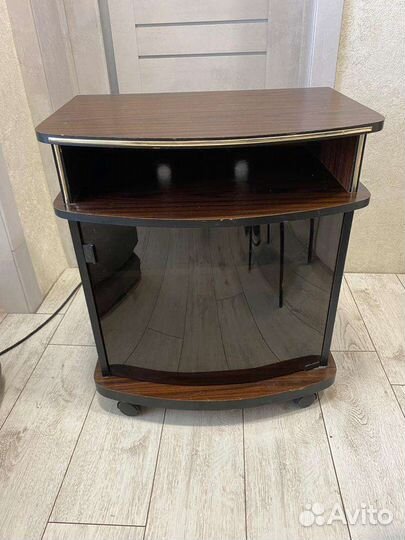 Тумба под телевизор