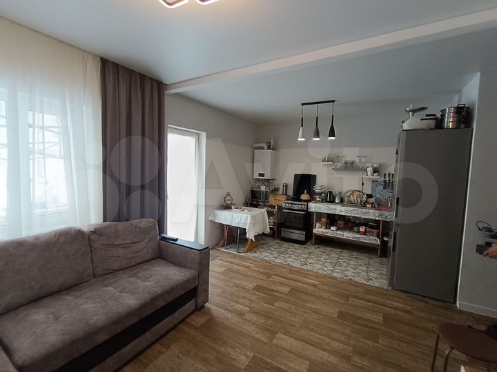 Дом 105 м² на участке 5 сот.