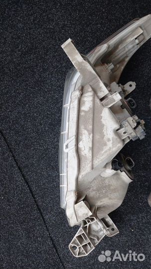 Фары на toyota highlander