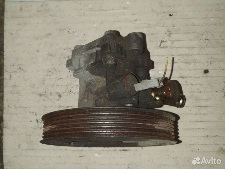 Насос гур Mitsubishi Airtrek Outlander 4g64