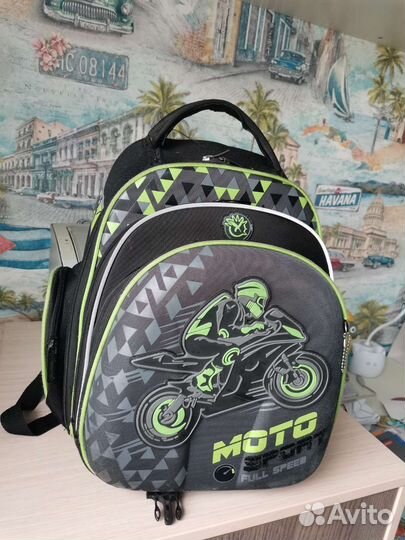 Школьный рюкзак ортопедический