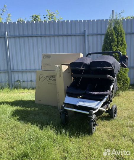 Коляска mountain buggy duet