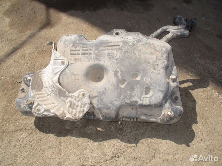 Бак топливный Renault Logan 2