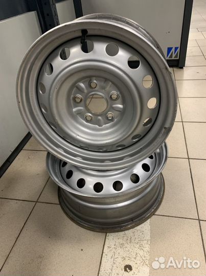 Диски r16 штамповка