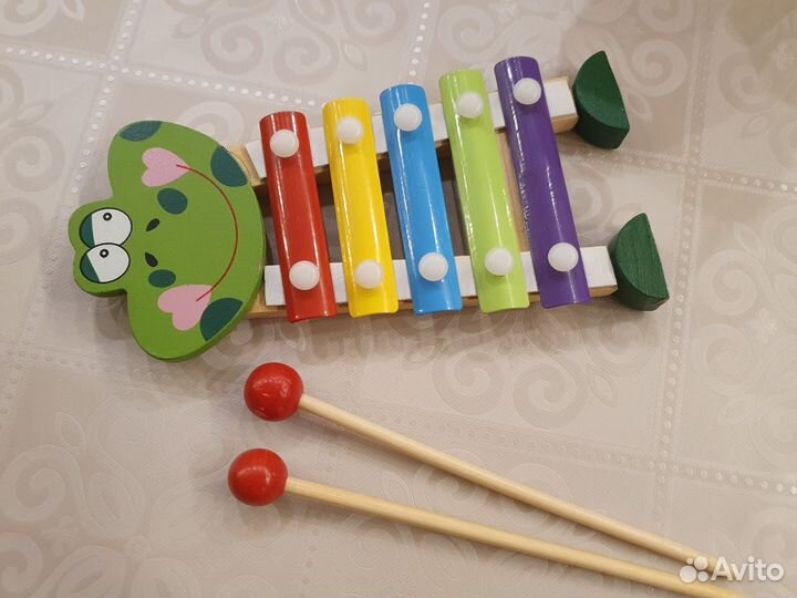 Развивающие игрушки пакетом