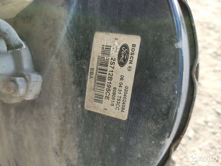 Вакуумник Ford Mondeo 3 1.8 МКПП