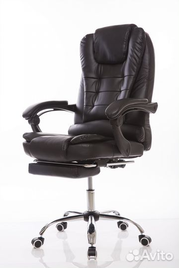 Офисное кресло черное