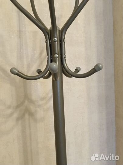 Вешалка напольная