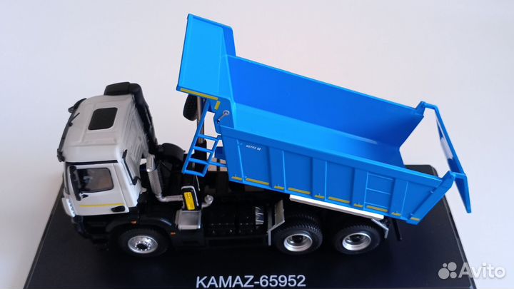 Камаз-65952 самосвал SSM1534 1:43