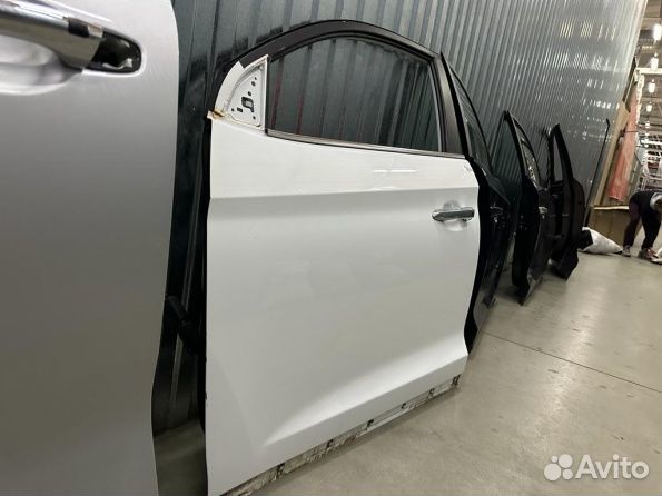 Hyundai Tucson 3 дверь передняя левая