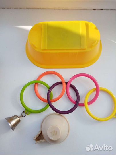 Игрушки для попугая