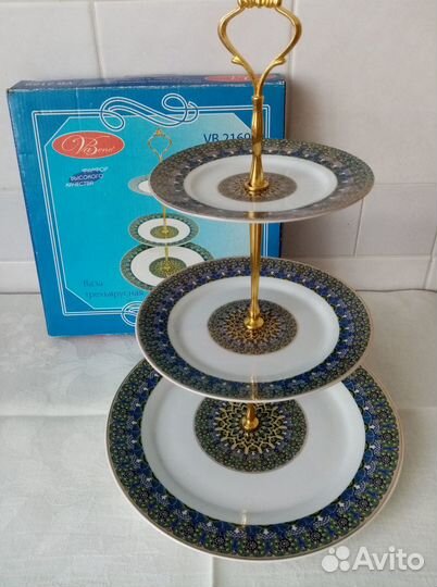 Ваза трехъярусная