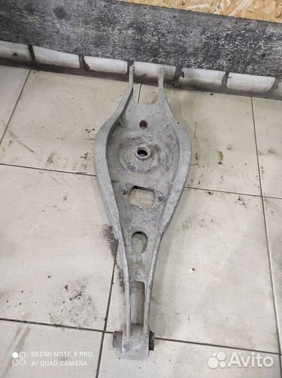 Рычаг задней подвески левый BMW 3 E46