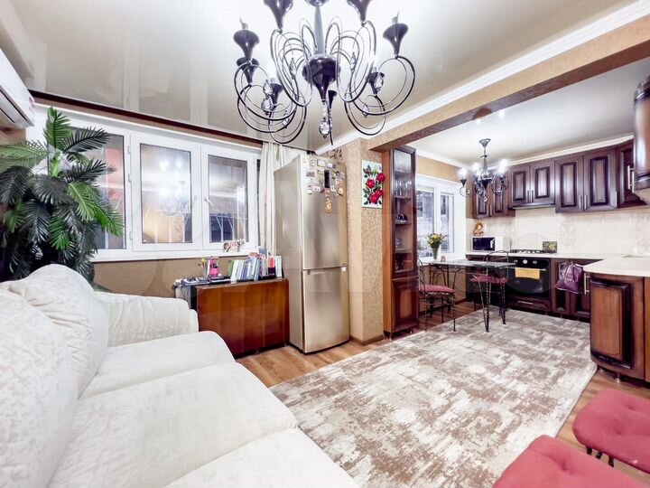 2-к. квартира, 62 м², 1/5 эт.