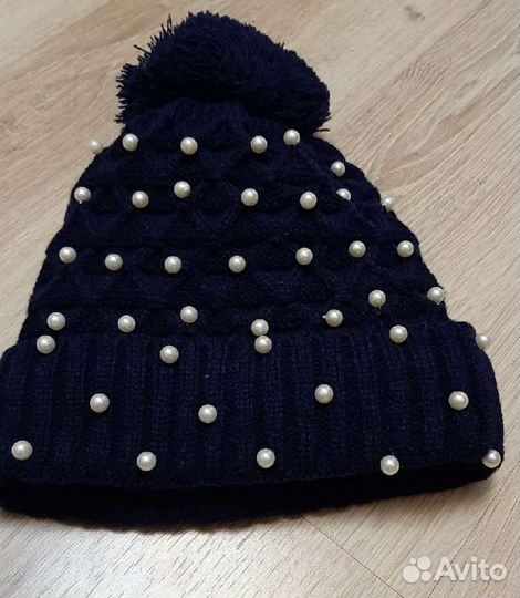 Новая теплая шапка для девочки на 52-54