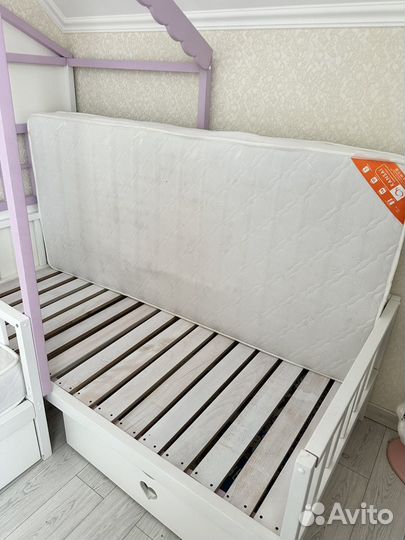 Детская кровать для двоих угловая +шкаф