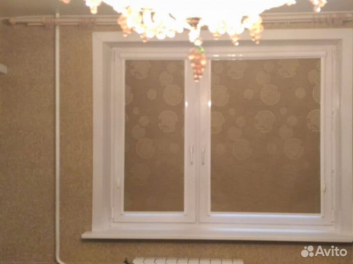 Рулонные шторы с установкой без сверления