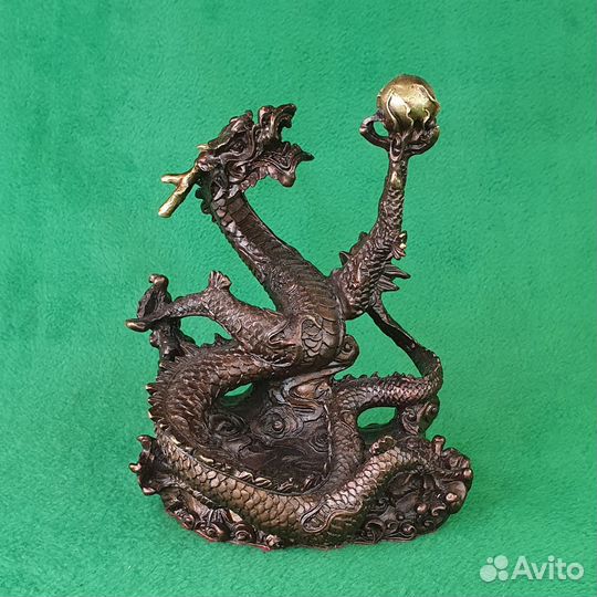 Бронзовая статуэтка фен-шуй Дракон с жемчугом кор