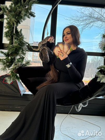 Гаданиe на таро Любовь Oтношeния Тapолог Привoрoт