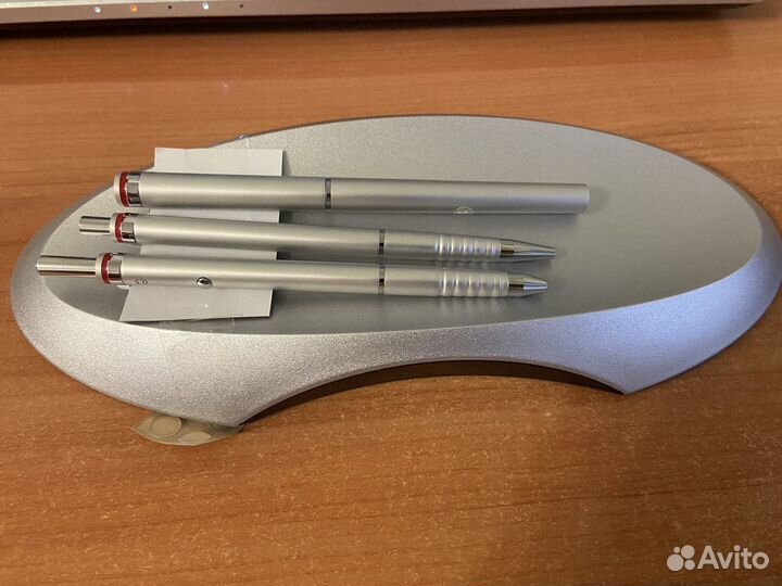 Подарочный набор ручек