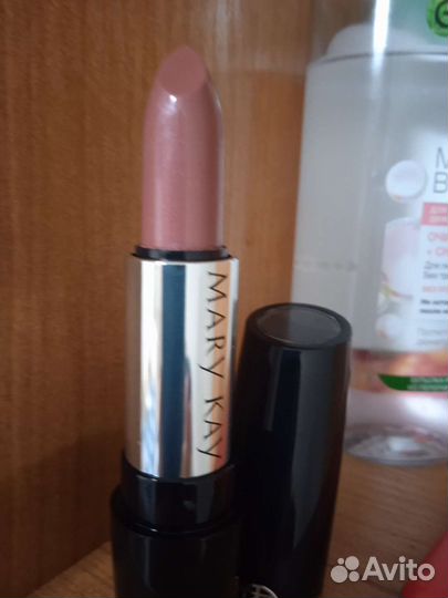 Помада мк роузвуд 02/24