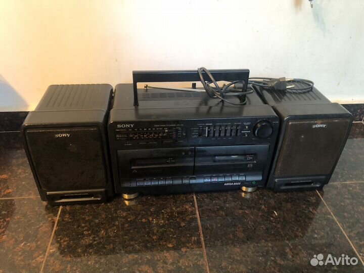 Магнитофон Sony