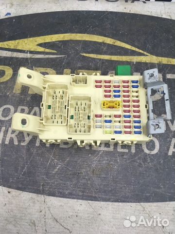 Блок предохранителей салонный Hyundai Solaris 1