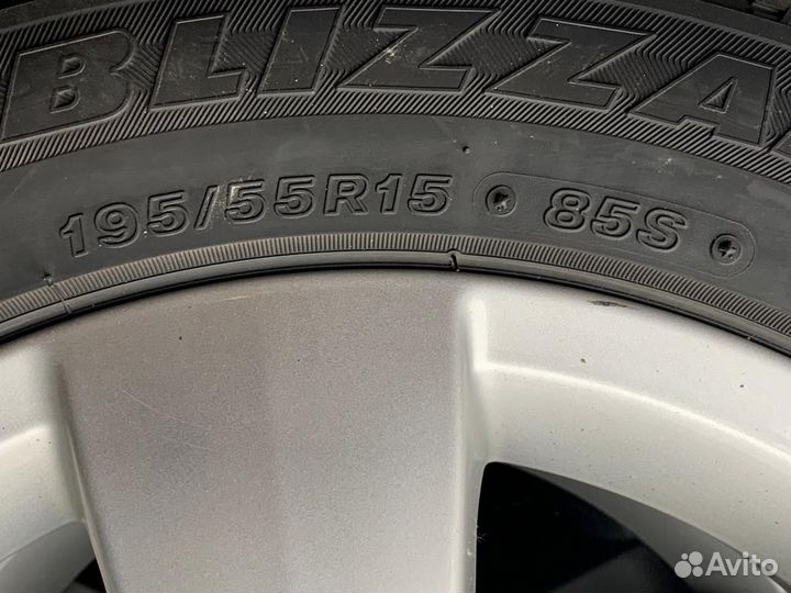 Bridgestone Blizzak Revo GZ 195/55 R15 85S