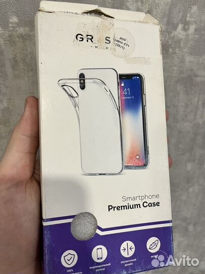 Чехлы на телефон