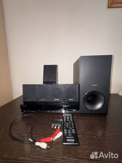 Домашний кинотеатр Sony DAV-TZ140