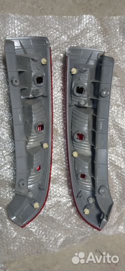 Фары задние Honda Stream