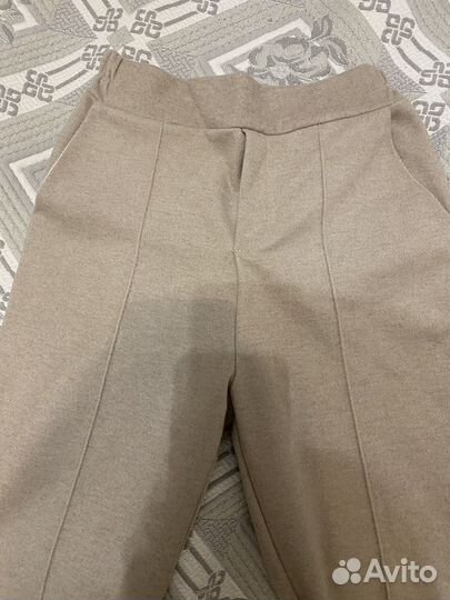 Брюки бежевые 42 44