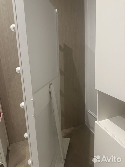 Зеркало с подсветкой в полный рост