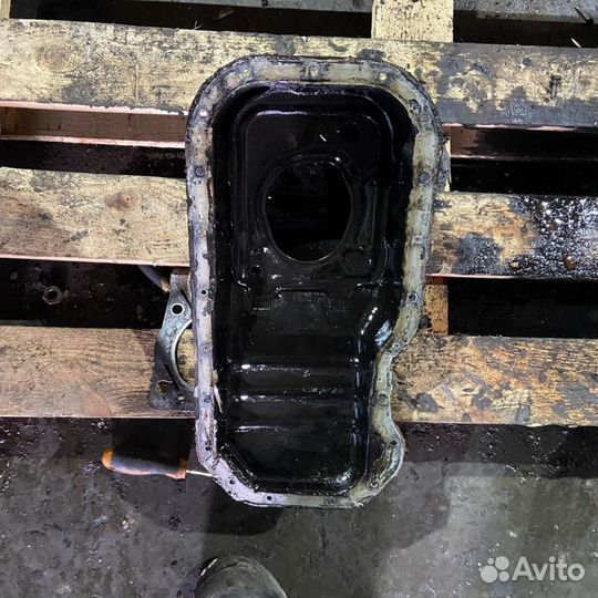 Поддон масляный двигателя Toyota Carina 6 (T190) 1