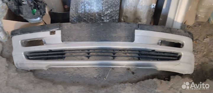 Продам бампер на бмв е 46